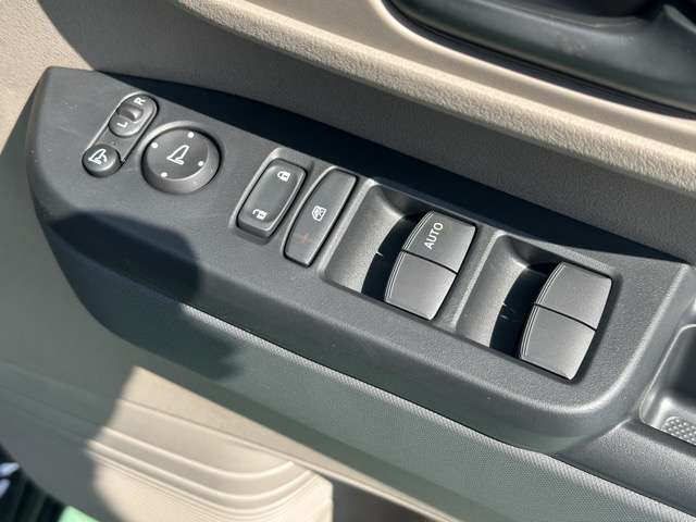 ホンダ Ｎ　ＢＯＸ ジョイ ６６０ モノトーン R7年 (東海) 99