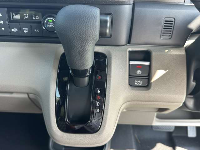 ホンダ Ｎ　ＢＯＸ ジョイ ６６０ モノトーン R7年 (東海) 99