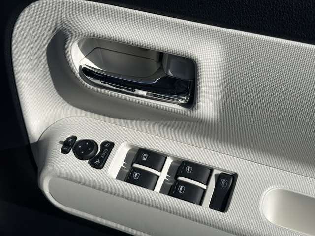 ダイハツ ムーヴ　キャンバス ６６０ ストライプス Ｇ R7年 (東海) 99