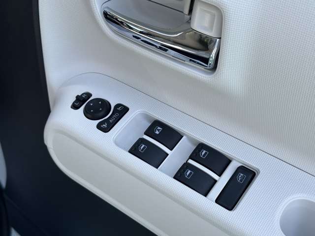 ダイハツ ムーヴ　キャンバス ６６０ ストライプス Ｇ R7年 (東海) 99