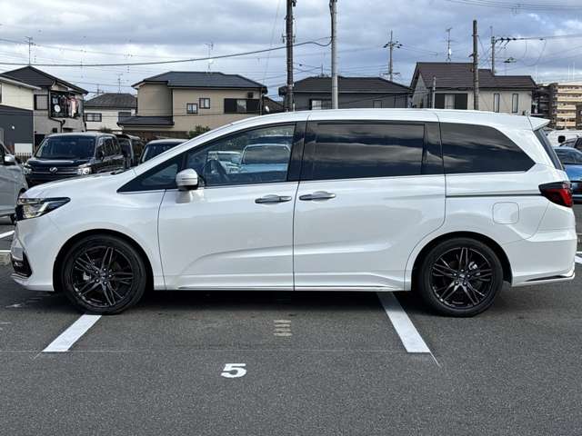 ホンダ オデッセイ　ハイブリッド ２．０ Ｅ：ＨＥＶ アブソルート ＥＸ R7年 (近畿) 99