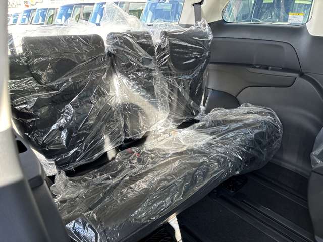 ホンダ オデッセイ　ハイブリッド ２．０ Ｅ：ＨＥＶ アブソルート ＥＸ R7年 (近畿) 99