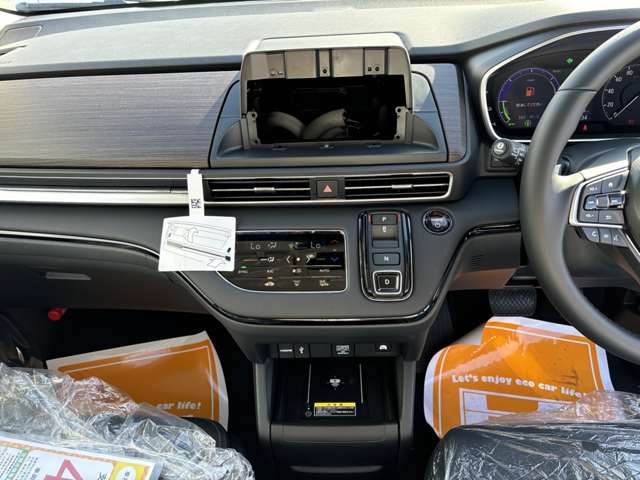 ホンダ オデッセイ　ハイブリッド ２．０ Ｅ：ＨＥＶ アブソルート ＥＸ R7年 (近畿) 99