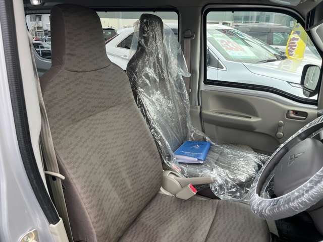 三菱 ミニキャブバン ６６０ Ｍ ハイルーフ ４ＷＤ R5年 (北海道) 99