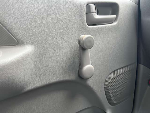 三菱 ミニキャブバン ６６０ Ｍ ハイルーフ ４ＷＤ R5年 (北海道) 99