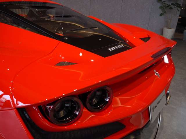 フェラーリ Ｆ８　トリブート Ｆ１ ＤＣＴ R4年 (近畿) 99