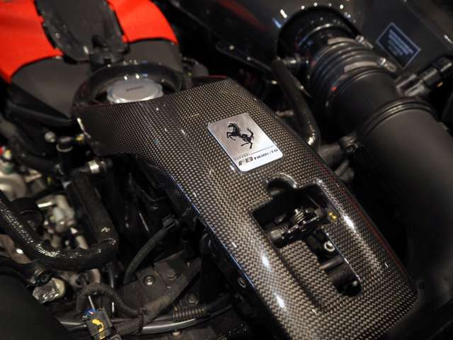 フェラーリ Ｆ８　トリブート Ｆ１ ＤＣＴ R4年 (近畿) 99