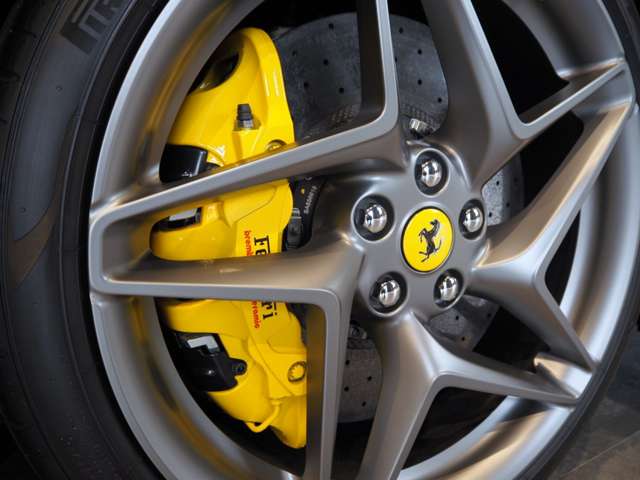 フェラーリ Ｆ８　トリブート Ｆ１ ＤＣＴ R4年 (近畿) 99