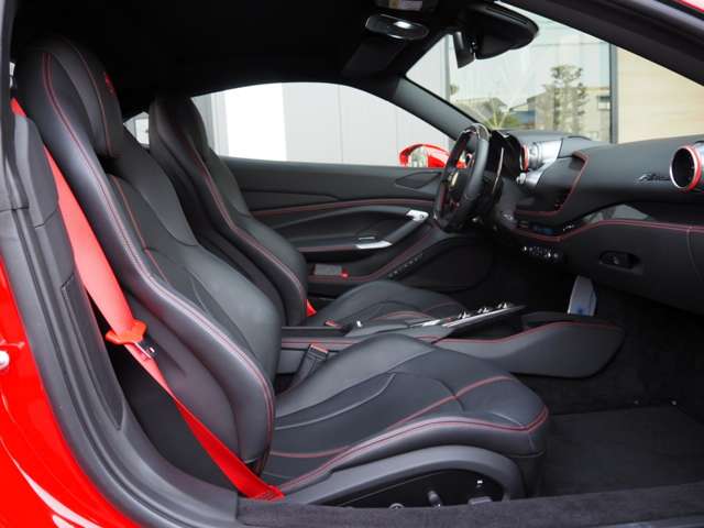 フェラーリ Ｆ８　トリブート Ｆ１ ＤＣＴ R4年 (近畿) 99