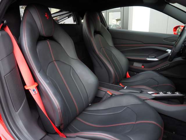 フェラーリ Ｆ８　トリブート Ｆ１ ＤＣＴ R4年 (近畿) 99