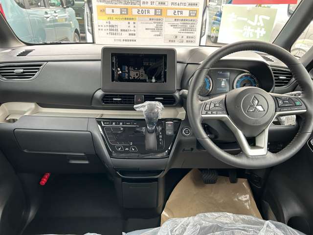 三菱 デリカ　ミニ ６６０ Ｇ プレミアム ４ＷＤ R7年 () 99