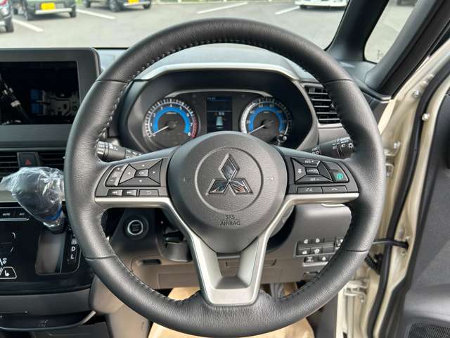 三菱 デリカ　ミニ ６６０ Ｇ プレミアム ４ＷＤ R7年 () 99