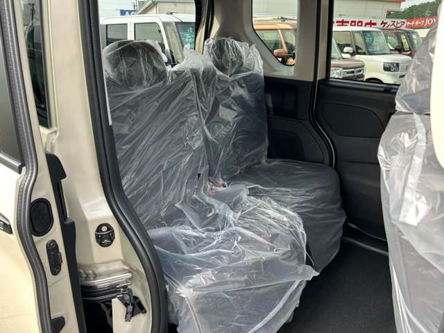 三菱 デリカ　ミニ ６６０ Ｇ プレミアム ４ＷＤ R7年 () 99