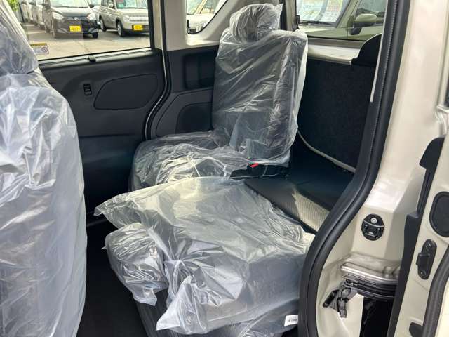 三菱 デリカ　ミニ ６６０ Ｇ プレミアム ４ＷＤ R7年 () 99