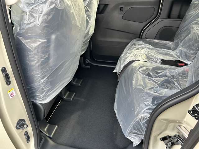 三菱 デリカ　ミニ ６６０ Ｇ プレミアム ４ＷＤ R7年 () 99