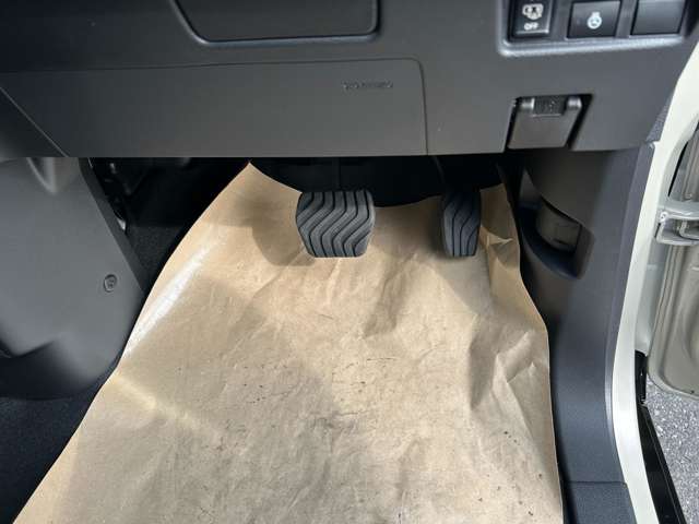 三菱 デリカ　ミニ ６６０ Ｇ プレミアム ４ＷＤ R7年 () 99