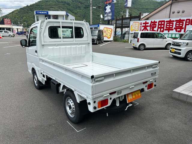 スズキ キャリイトラック ６６０ ＫＣエアコン・パワステ ３方開 ４ＷＤ R7年 () 99