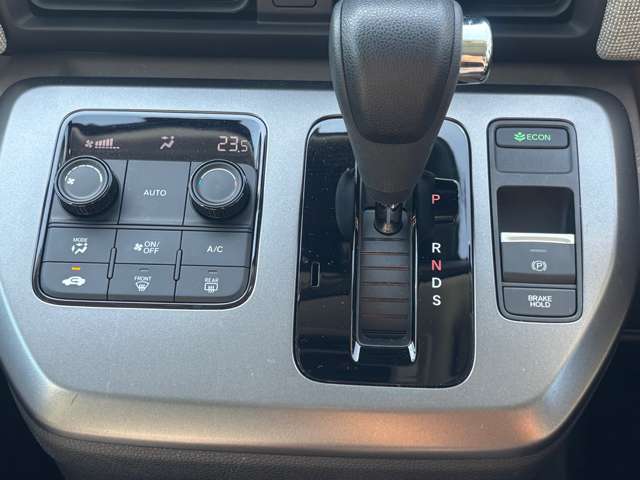 ホンダ フリード １．５ エアー R6年 (九州・沖縄) 99