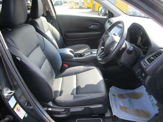 ホンダ ヴェゼル １．５ ハイブリッド Ｚ H27年 (関東) 99