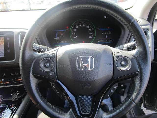 ホンダ ヴェゼル １．５ ハイブリッド Ｚ H27年 (関東) 99