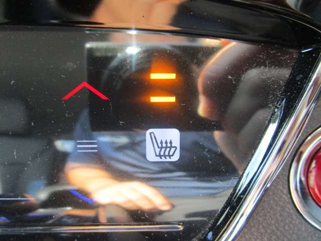 ホンダ ヴェゼル １．５ ハイブリッド Ｚ H27年 (関東) 99