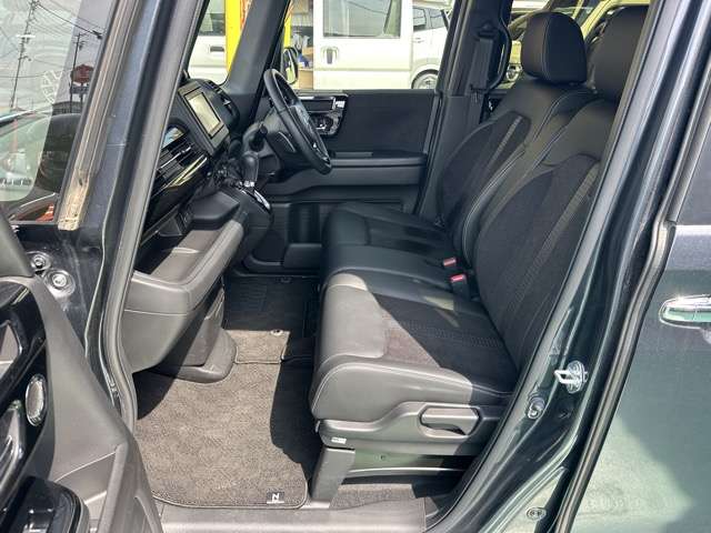 ホンダ Ｎ　ＢＯＸ カスタム ６６０ Ｌ ターボ R5年 (東海) 99