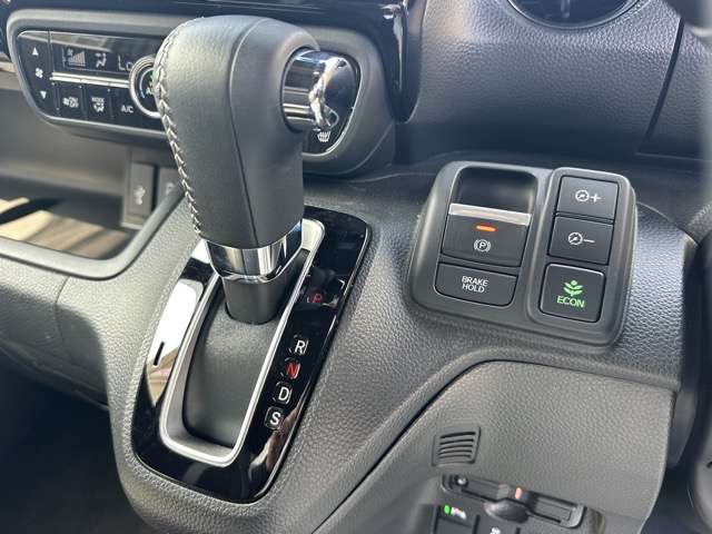 ホンダ Ｎ　ＢＯＸ カスタム ６６０ Ｌ ターボ R5年 (東海) 99