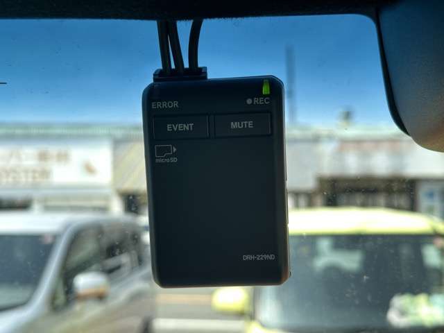 ホンダ Ｎ　ＢＯＸ カスタム ６６０ Ｌ ターボ R5年 (東海) 99