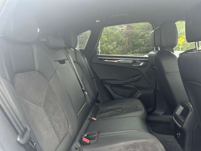 ポルシェ マカン Ｓ ＰＤＫ ４ＷＤ H27年 (東北) 99