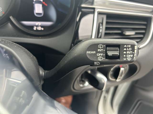 ポルシェ マカン Ｓ ＰＤＫ ４ＷＤ H27年 (東北) 99