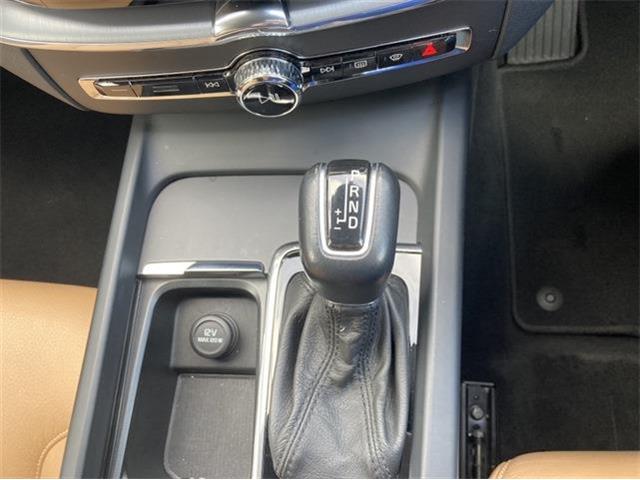 ボルボ ＸＣ６０ Ｄ４ ＡＷＤ モメンタム ディーゼルターボ ４ＷＤ H30年 (東北) 99