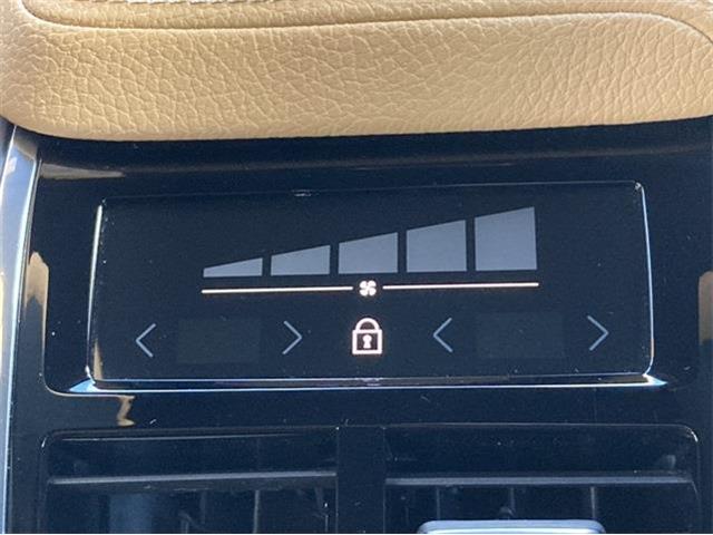 ボルボ ＸＣ６０ Ｄ４ ＡＷＤ モメンタム ディーゼルターボ ４ＷＤ H30年 (東北) 99