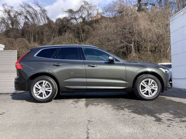 ボルボ ＸＣ６０ Ｄ４ ＡＷＤ モメンタム ディーゼルターボ ４ＷＤ H30年 (東北) 99