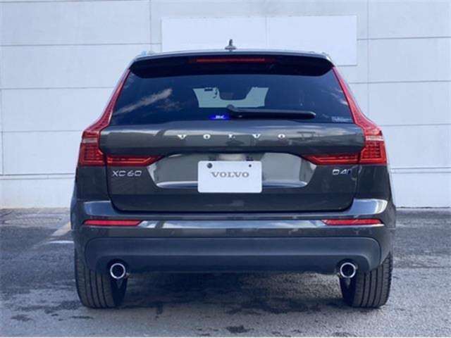 ボルボ ＸＣ６０ Ｄ４ ＡＷＤ モメンタム ディーゼルターボ ４ＷＤ H30年 (東北) 99