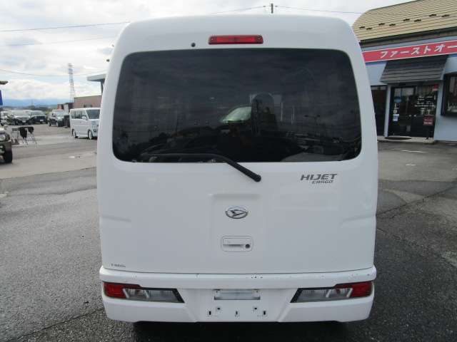 ダイハツ ハイゼットカーゴ ６６０ デラックス ＳＡＩＩＩ ハイルーフ R1年 (関東) 99