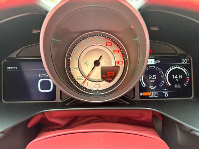 フェラーリ ポルトフィーノ Ｆ１ ＤＣＴ R2年 (関東) 99