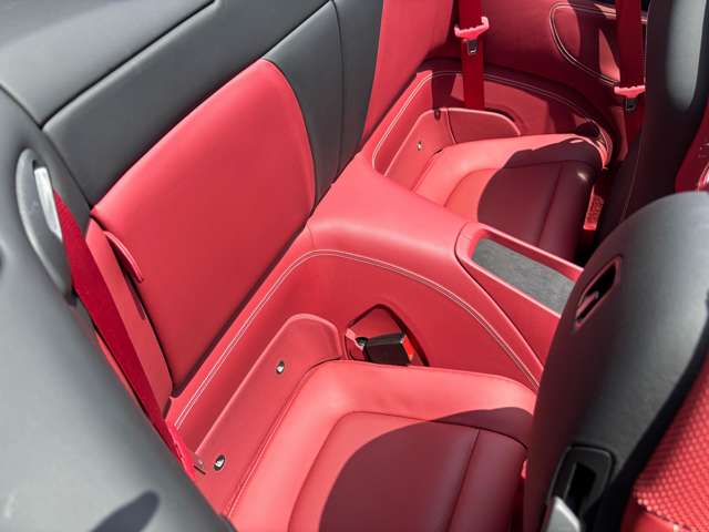 フェラーリ ポルトフィーノ Ｆ１ ＤＣＴ R2年 (関東) 99