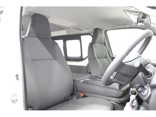 トヨタ ハイエースバン ２．８ ＤＸ ロング ＧＬパッケージ ディーゼルターボ ４ＷＤ R7年 (北海道) 99
