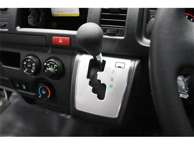 トヨタ ハイエースバン ２．８ ＤＸ ロング ＧＬパッケージ ディーゼルターボ ４ＷＤ R7年 (北海道) 99