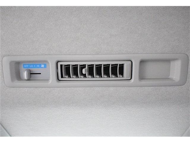 トヨタ ハイエースバン ２．８ ＤＸ ロング ＧＬパッケージ ディーゼルターボ ４ＷＤ R7年 (北海道) 99