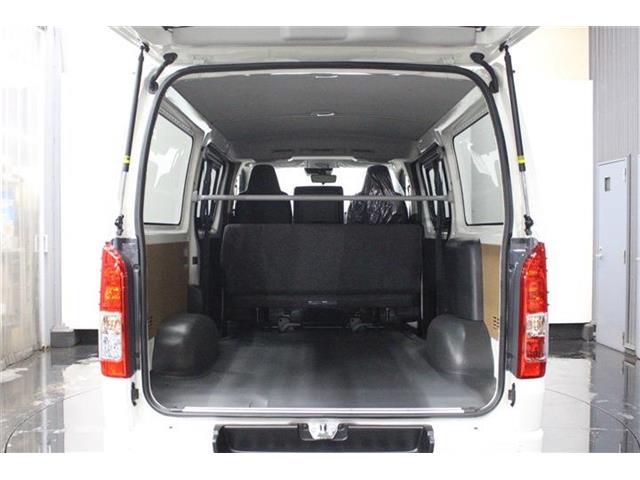 トヨタ ハイエースバン ２．８ ＤＸ ロング ＧＬパッケージ ディーゼルターボ ４ＷＤ R7年 (北海道) 99