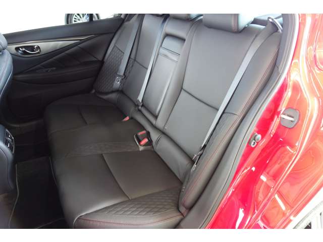 日産 スカイライン ３．０ ４００Ｒ R5年 () 99