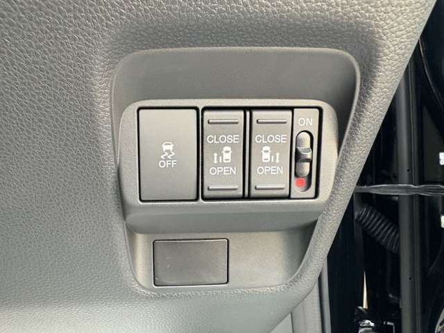 ホンダ フリード　ハイブリッド １．５ Ｅ：ＨＥＶ エアー ＥＸ R7年 (関東) 99