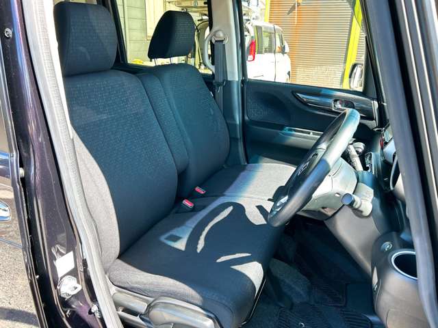 ホンダ Ｎ　ＢＯＸ ６６０ カスタムＧ Ｌパッケージ H29年 (九州・沖縄) 99