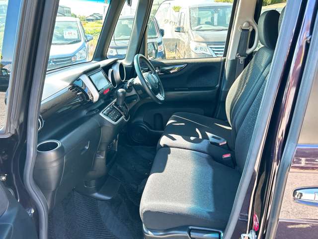 ホンダ Ｎ　ＢＯＸ ６６０ カスタムＧ Ｌパッケージ H29年 (九州・沖縄) 99