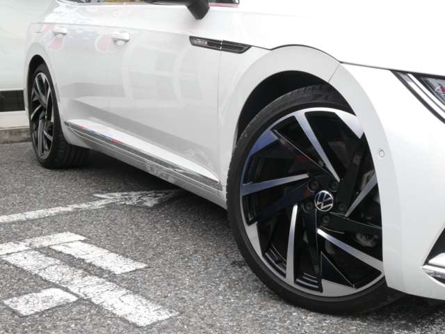 フォルクスワーゲン アルテオンシューティングブレーク ＴＳＩ ４モーション エレガンス ４ＷＤ R4年 (関東) 99