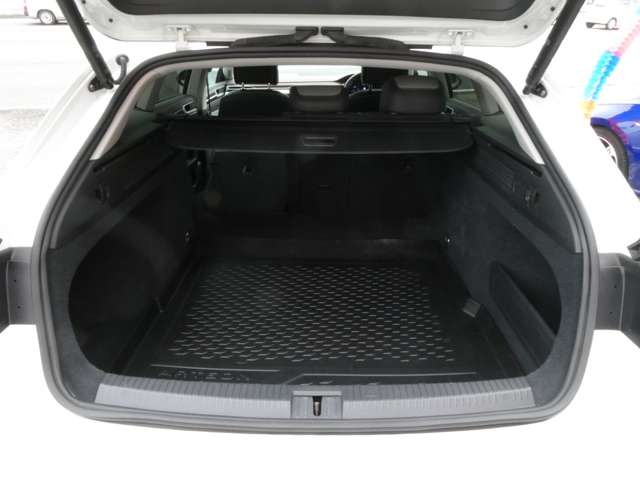 フォルクスワーゲン アルテオンシューティングブレーク ＴＳＩ ４モーション エレガンス ４ＷＤ R4年 (関東) 99