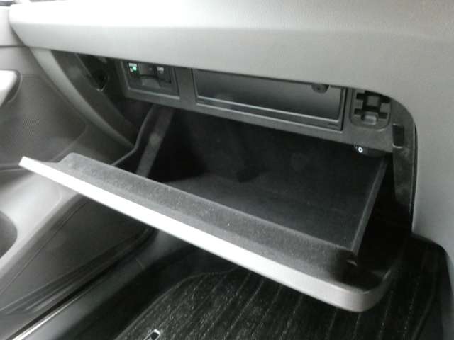 フォルクスワーゲン アルテオンシューティングブレーク ＴＳＩ ４モーション エレガンス ４ＷＤ R4年 (関東) 99