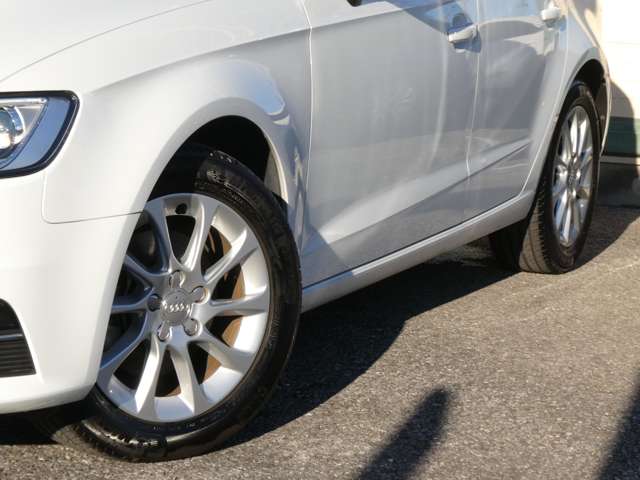 アウディ Ａ３　スポーツバック １．４　ＴＦＳＩ H28年 (関東) 99