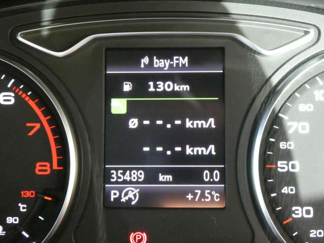 アウディ Ａ３　スポーツバック １．４　ＴＦＳＩ H28年 (関東) 99